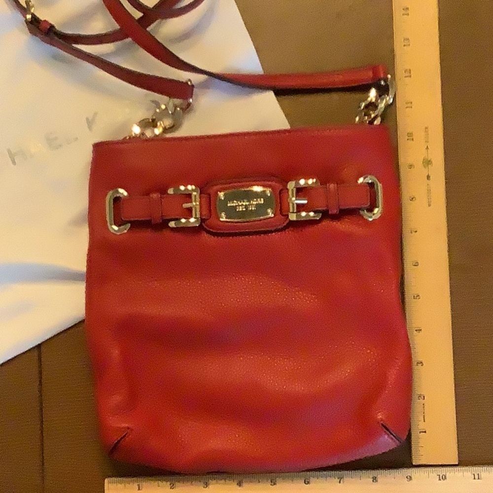 Michael Kors purse